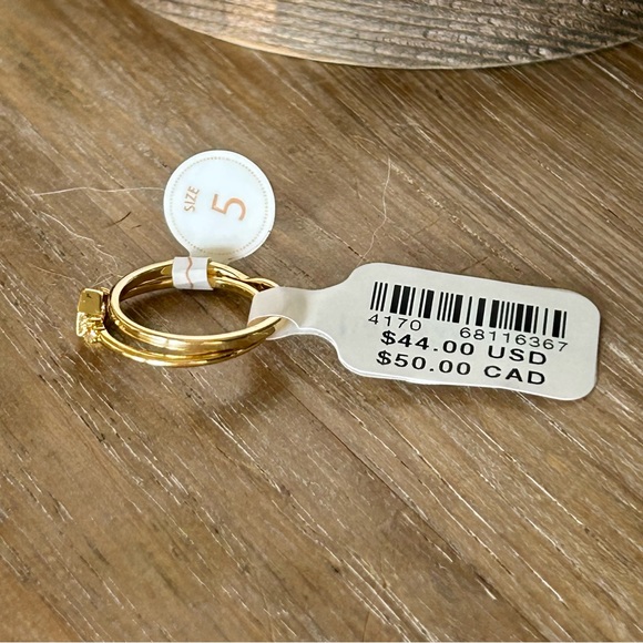 Anthropologie Hexagonal Crystal Ring Set✨ - Picture 6 of 11